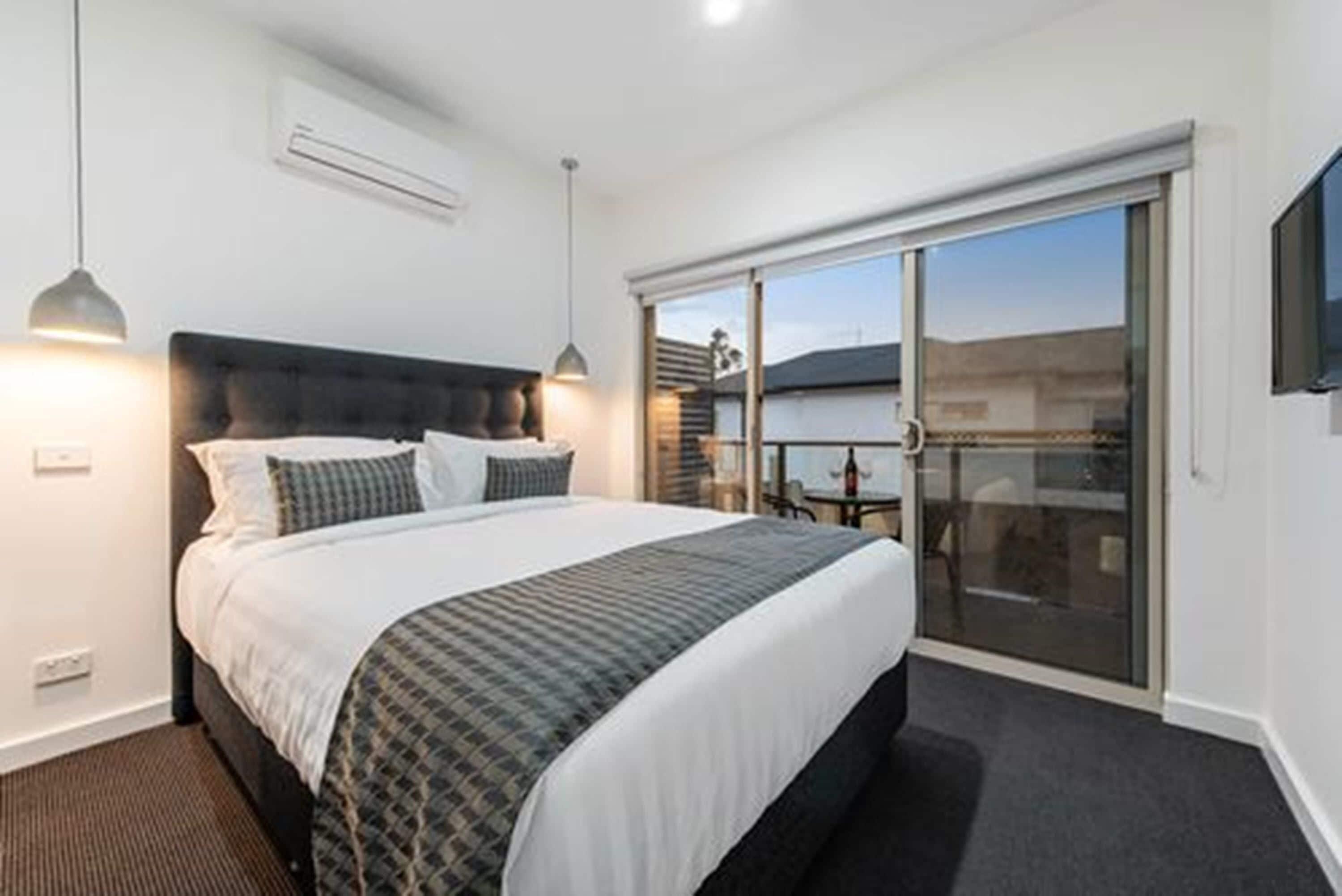 Melbourne Airport Motel, Melbourne
